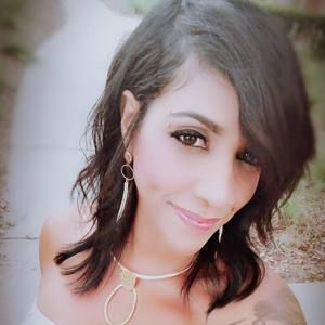 Meet your Posher, Bibi